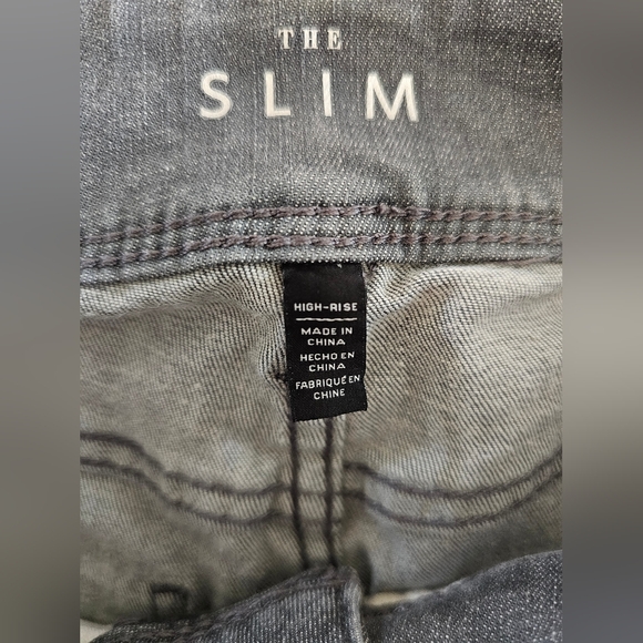 White House Black Market Classic Gray Women's Jeans Soft And Stretchy Size 2 - Picture 5 of 6